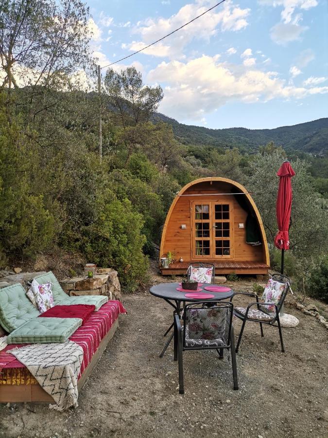 Tiny Cottage Casa Uccello Априкале Екстериор снимка